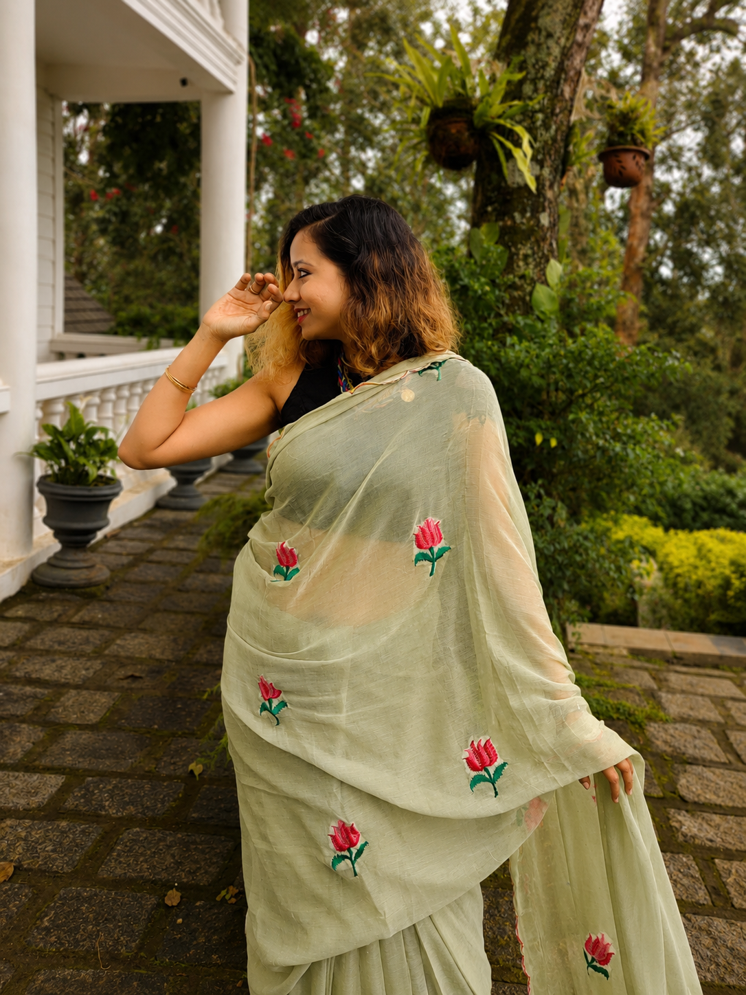 Pista Pie — Pista Green Lotus Embroidery Mul Mul Saree