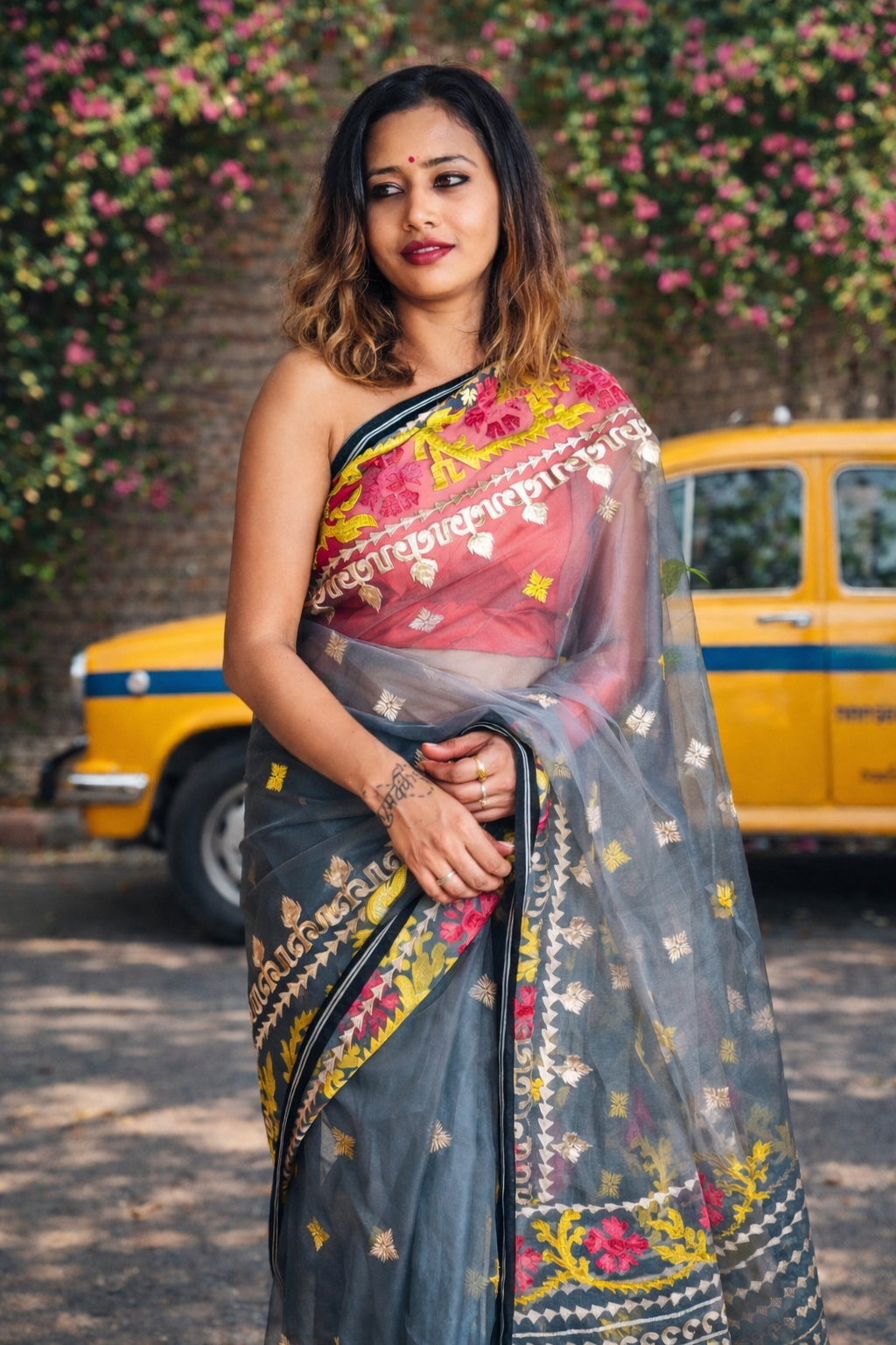Dhundli — Grey Muslin Jamdani Saree