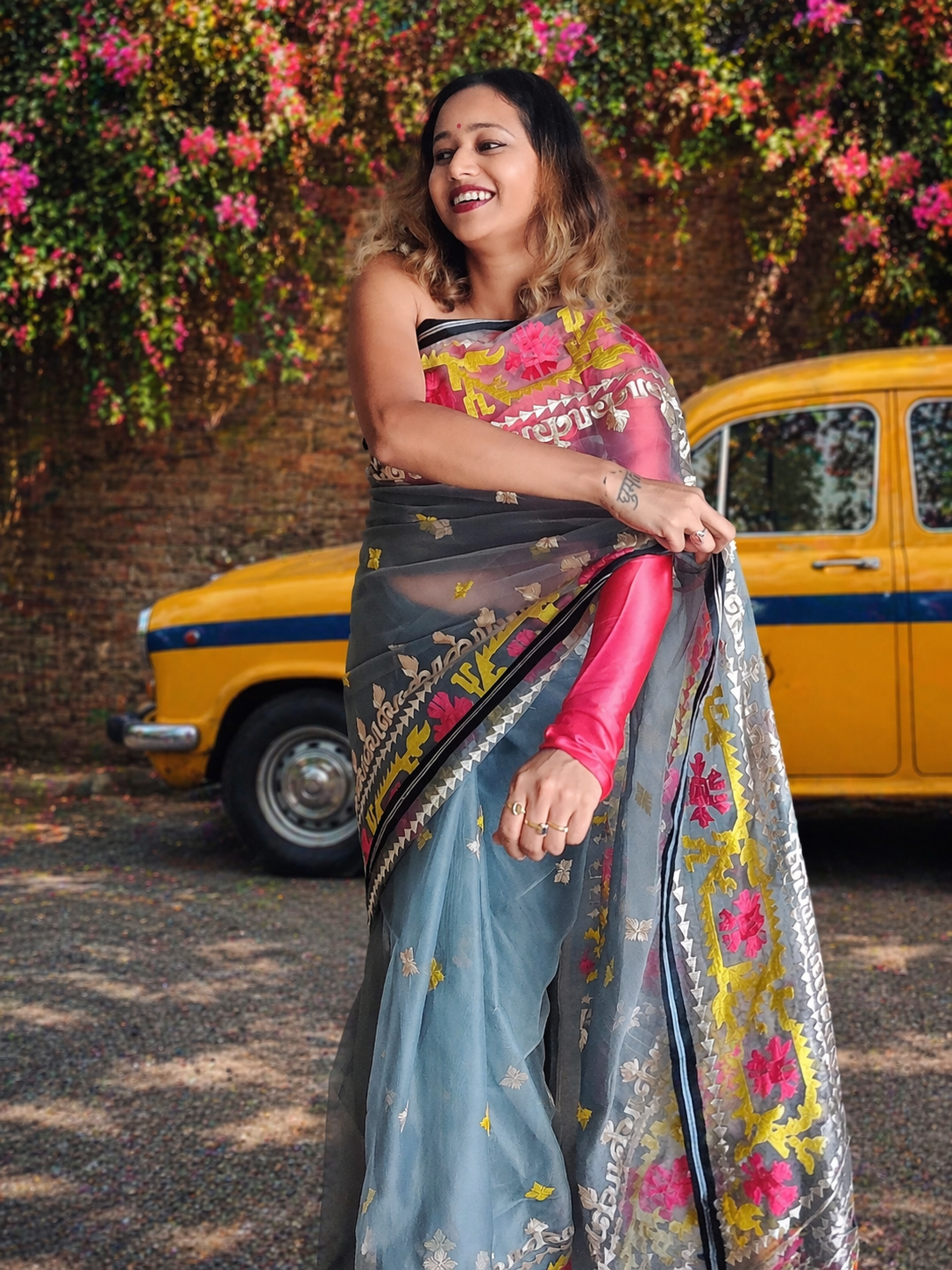 Dhundli — Grey Muslin Jamdani Saree