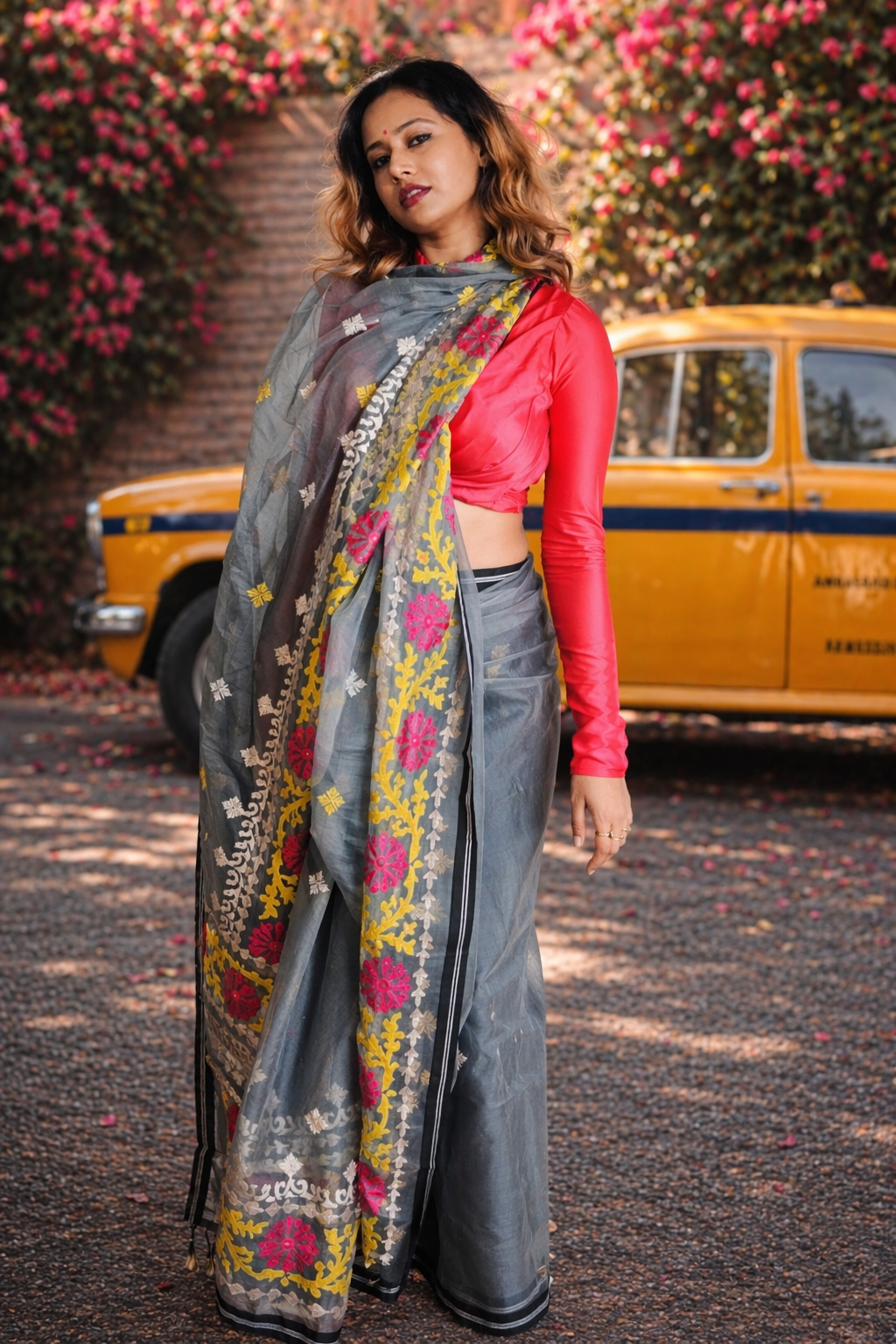 Dhundli — Grey Muslin Jamdani Saree