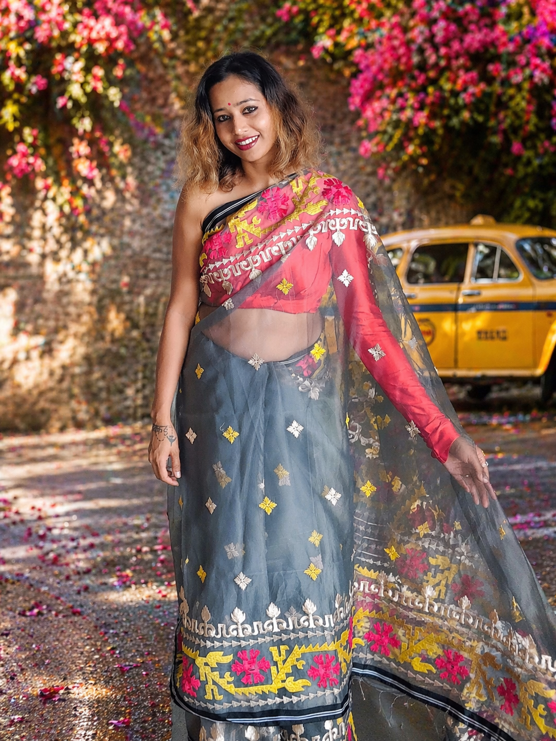 Dhundli — Grey Muslin Jamdani Saree