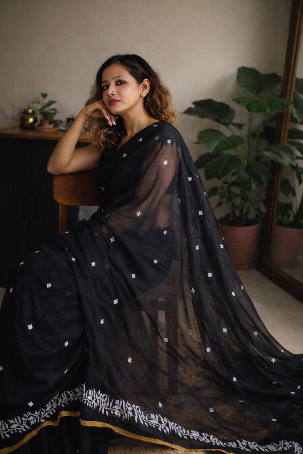 Black Jamdani Saree styling look – Inkline by RongSuta